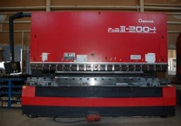 ﾍﾞﾝﾀﾞｰ　AMADA　FINEαⅢ 4M×200T.jpg